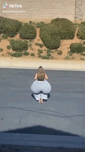 ass bouncing gif|Ass Bounce gifs